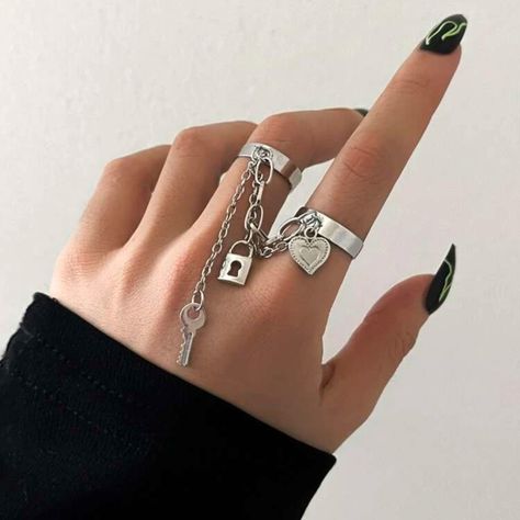 Adjustable Rings Super Cute Lock & Key Charm Mittens Ring Best Gifts For Couples, Butterfly Chain, Diamond Butterfly, Heart Key, Heart Chain, Rhinestone Choker, Key Lock, Snake Ring, Finger Rings