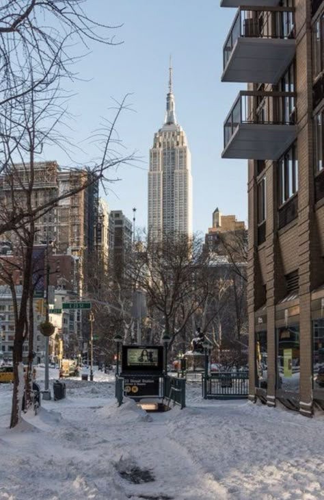 Nyc In Winter, Snow Street, Winter In Nyc, Winter In New York, Christmas In Nyc, Winter Nyc, Christmas In New York, Nyc Winter, New York Winter