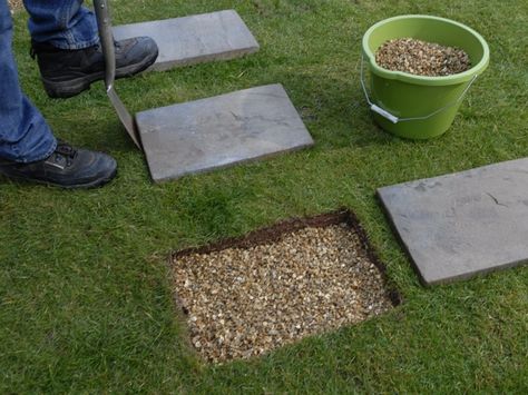 Stepping Stone Paths, Stepping Stones Diy, Garden Stepping Stones, Garden Walkway, Garden Steps, Paving Slabs, Have Inspiration, Garden Pathway, Paving Stones