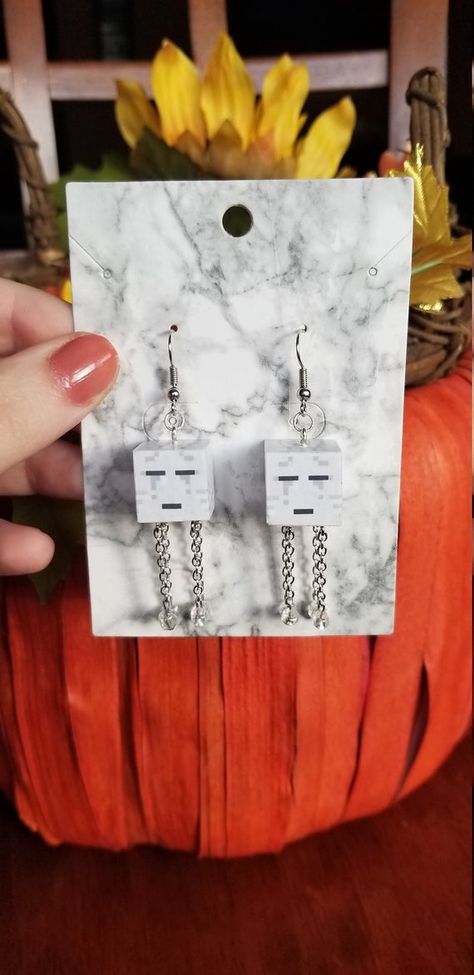 Minecraft Earrings, Minecraft Jewelry, Minecraft Accessories, Minecraft Slime, Minecraft Diy, Ghost Earrings, Sparkly Things, Earrings Clip, Building For Kids