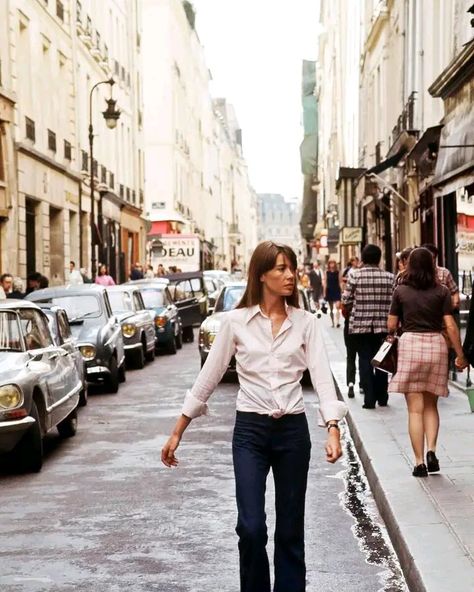 Françoise Hardy Aesthetic, 60s Paris, Francoise Hardy Style, Paris 70s, Francois Hardy, Future Me, French New Wave, Charlotte Rampling, Francoise Hardy