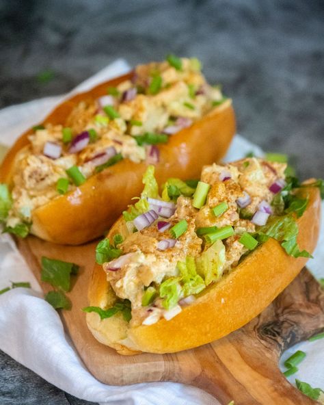 Vegan Lobster Roll, Vegan Lobster, Vegan Ceviche, Lobster Roll Recipe, Vegan Fish And Chips, Vegan Seafood, Edgy Veg, Lobster Roll Recipes, Seafood Dish Recipes