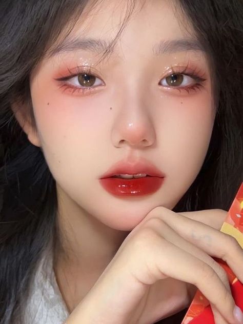 makeup makeup aesthetic makeup aesthetic ideas makeup nail makeup nail design makeup nails designs makeup bag aesthetic makeup wallpaper makeup tattoos Korean Makeup Look For Graduation, Red Asian Makeup, Korean Graduation Makeup, Mekup Bride, Softie Makeup, Red Douyin Makeup, Peach Makeup Look, Makeup Bibir, Makeup Ala Korea