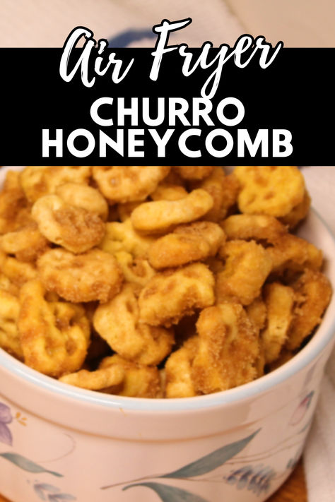 Transform Honeycomb cereal into an extra sweet delight with this irresistible Churro Honeycomb Snack Mix! Honeycomb Cereal Churro, Honeycomb Snack Ideas, Chex Mix With Honey Comb, Churro Snacks With Honeycomb Cereal, Honeycomb Snack Recipe, Honeycomb Churro, Churro Honeycomb Snack, Honeycomb Cereal Recipes, Churro Snacks