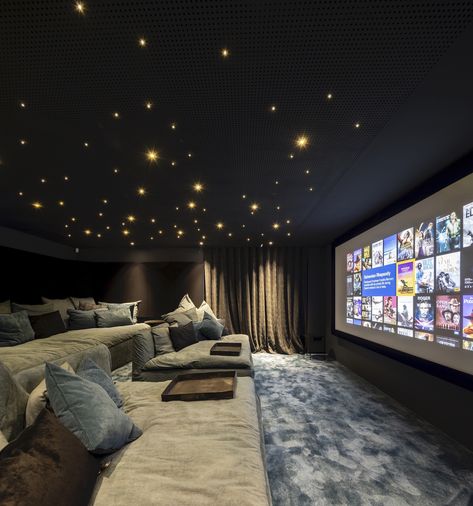 Home Theater Room Design, Theater Room Design, Home Cinema Room, At Home Movie Theater, Dream Life House, Home Theater Rooms, Home Theater Design, Dream House Rooms, Cinema Room