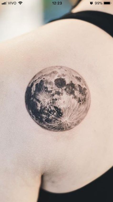 Realistic Moon Tattoo Designs, Real Moon Tattoo, Full Moon Tattoo Men, Realistic Full Moon Tattoo, Realism Moon Tattoo, Moon Realistic Tattoo, Moon Tattoo Realism, Moon Tattoo Realistic, Moon Planet Tattoo