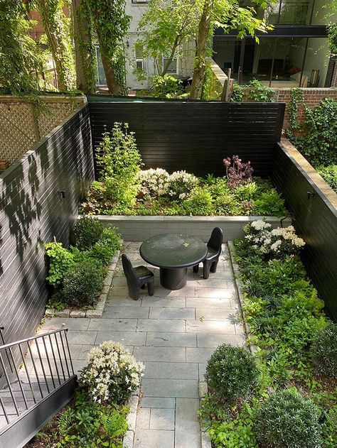 Back Yard Gardens, Back Yard Ideas, Patio Ideas Townhouse, Chelsea Townhouse, Small City Garden, Townhouse Garden, Modern Patio Design, Townhouse Interior, Front Gardens