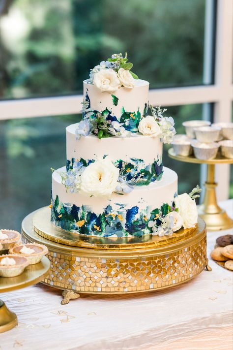 Blue Green Gold Black Wedding, Navy Blue And Sage Green Wedding Cake, Light Blue And Emerald Green Wedding, Wedding Cake Blue And Green, Blue Green White Gold Wedding, Green And Blue Wedding Cake, Blue Green And Gold Wedding, Blue And Green Wedding Cake, Wedding Cake Peacock