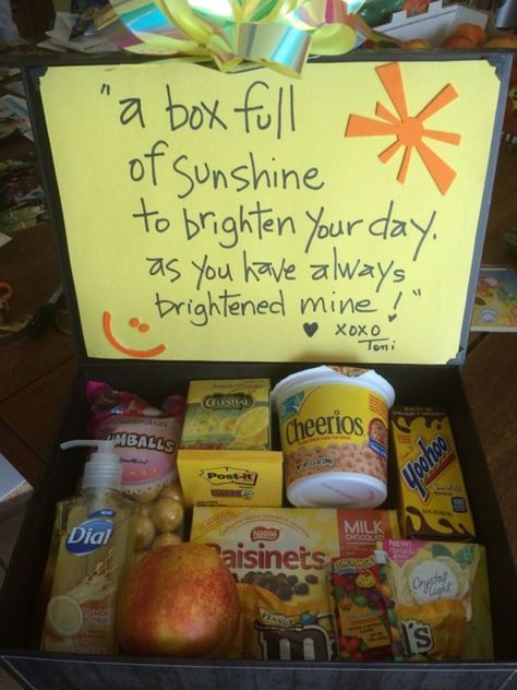 Box Full Of Sunshine Ideas, Basket Of Sunshine Ideas, Sunshine Box Ideas, Gift Box For Sister, Diy Christmas Gifts For Mom, A Box Of Sunshine, Sunshine Box, Birthday Care Packages, Citrus Soap