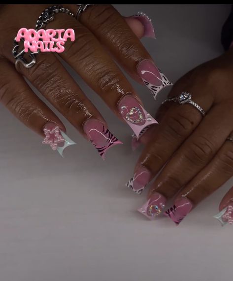 Birthday Nail Designs, Wow Nails, Super Cute Nails, Hard Nails, Duck Nails, Simple Gel Nails, Colored Acrylic Nails, Girly Acrylic Nails, French Tip Acrylic Nails