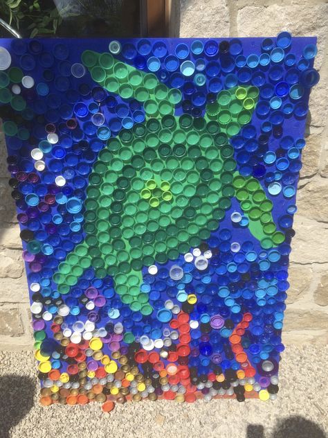 Trash Art Recycled, Plastic Bottle Cap Crafts, Plastic Weaving, Bottle Top Art, Flowy Boho Dress, Plastic Bottle Tops, Bottle Cap Projects, Waste Art, Plastic Bottle Caps