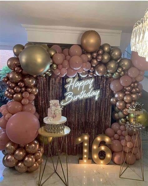 Sweet 16 balloon garland - #balloon Adele Birthday, Cinderella Quince, 17. Geburtstag, Sweet 16 Party Themes, Baby Shower Roses, Sweet 16 Party Decorations, Sweet Sixteen Birthday Party Ideas, 18th Birthday Decorations, Sweet 16 Themes