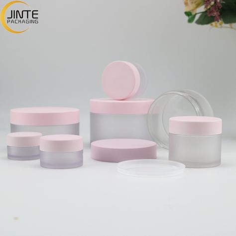 Cute Cosmetic Packaging, Plastic Containers With Lids, Lip Balm Containers, Cosmetic Packaging Design, Pink Cosmetics, Pink Cap, Clear Container, Skincare Tools, Cosmetic Containers