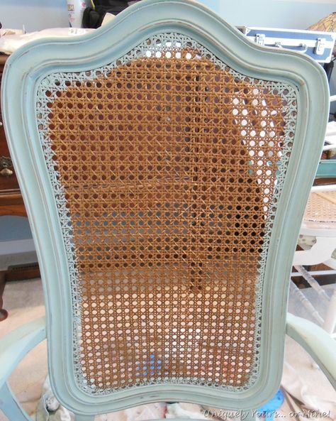 This is exactly what I've been looking for to renew my dining set!!! Upcycle cane back chairs Cane Back Chair Makeover, Cane Chair Makeover, Cane Back Dining Chairs, Dining Chair Makeover, Dining Chairs Diy, Furniture Reupholstery, Cane Back Chairs, Chair Redo, Reupholster Furniture