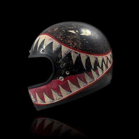 Mercenary Garage: Sharktooth Art Moto, Motorcycle Helmet Design, Мотоциклы Harley Davidson, Cafe Racer Helmet, Custom Motorcycle Helmets, Vintage Helmet, Nom Nom Nom, Helmet Paint, Moto Vintage