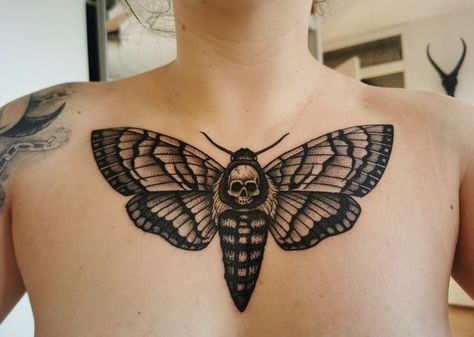 Moth Chest Tattoo Men, Bug Chest Tattoo, Moth Tattoo On Chest, Patchwork Chest Tattoo, Moth Chest Piece, Moth Tattoo Chest, Deathmoth Tattoo, Deaths Head Moth Tattoo, Stomach Tattoos Women Words