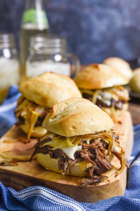 Leftover Roast Beef Recipes, Savory Sandwiches, Roast Sandwiches, Pot Roast Sandwiches, Chuck Roast Recipes, Leftover Roast Beef, Roast Beef Sandwich, Ground Beef Pasta, Leftover Beef