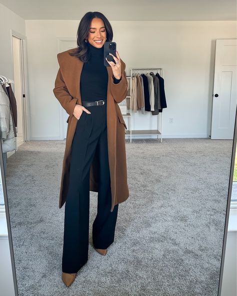 Winter Wide Pants Outfit, Black Pants Winter Outfit Work, Wide Leg Pants And Coat Outfit, Black Wide Leg Work Outfit, Wide Work Pants Outfit, Wide Black Trousers Outfit Winter, Black And Brown Office Outfit, Workwear Women Winter, Black Turtleneck Outfit Office