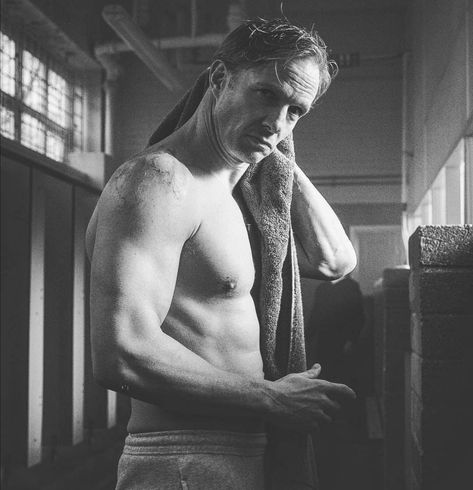 Rupert Penry Jones, Good Morning Ladies, Only Yesterday, Black Sails, Instagram Repost, Two People, Gentleman, Good Morning, Fictional Characters