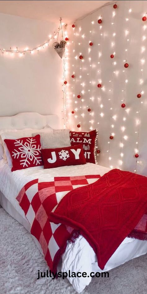 Dorm room Christmas Decor Bedroom Décor, Christmas Décor, Dorm Rooms, Christmas Dorm, Dorm Room Decor, Dorm Room, Christmas Lights, Christmas Decor, Decorating Ideas