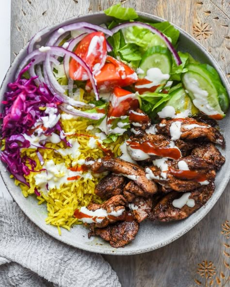 Halal Cart-Style Shawarma Bowl | Nourish Deliciously Beef Shawarma Bowl, Chicken Swarma Meal Bowl, Wellness Bowls, Bhudda Bowl, Kebab Bowl, Shawarma Rice Bowl, Chicken Shawarma Bowl, Shawarma Bowl, Garlic Sauce For Chicken