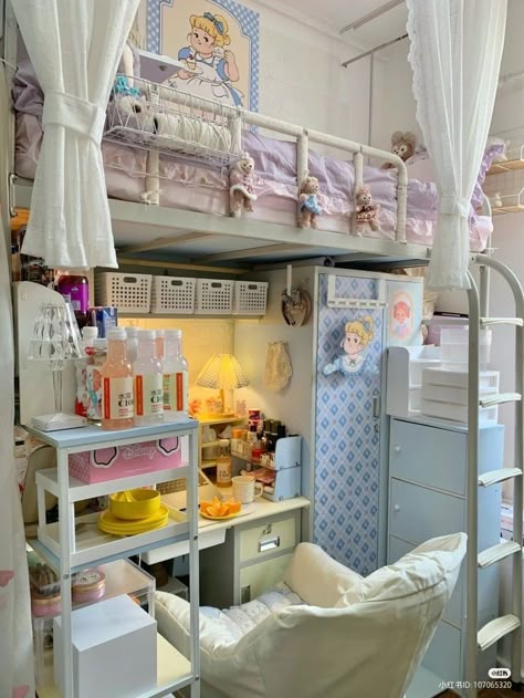 Cute Loft Bed, Loft Bed Ideas For Adults, Bed Desk Combo, Bunk Bed Desk, Otaku Room, Pastel Room, Study Room Decor, Small Room Design, Cute Bedroom Decor