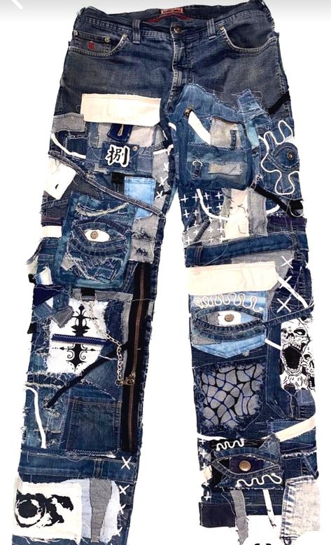 Patchwork Jeans Aesthetic, Custom Clothes Streetwear, Patchy Jeans, Patchwork Jeans Outfit, Reworked Pants, Patch Work Jeans, Custom Jeans Diy, Reworked Jeans, Denim Diy Clothes