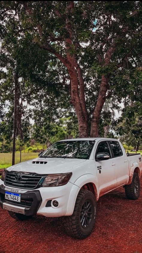 Toyota Hilux Wallpaper, Hilux Wallpaper, Getting A Car, Car Loan, New Ferrari, Vw Amarok, Toyota Fortuner, Truck Yeah, Agriculture Farming