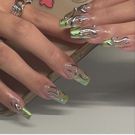 Silver Nail, Edgy Nails, Colorful Nails, Pretty Gel Nails, Silver Nails, Fire Nails, Dream Nails, Funky Nails, Pretty Acrylic Nails