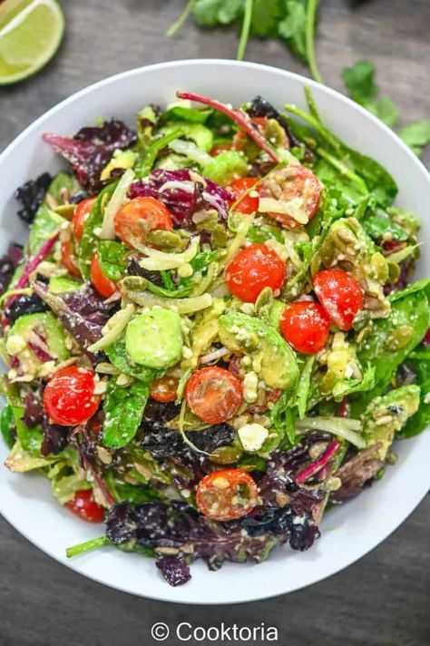 Spring Mix Salad Recipes Simple, Salad Mix Recipes, Spring Mix Salad Recipes, Mix Salad, Fancy Salads, Spring Mix Salad, Spring Salad Recipes, Green Salad Recipes, Fresh Salad Recipes