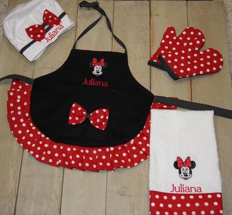 Disney Aprons, Boy Apron, Personalized Kids Apron, Child Apron, Personalized Apron, Custom Apron, Crochet Hood, Toddler Apron, Tea Towel Apron