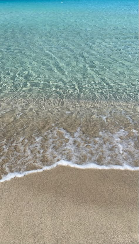 Plage d’Elafonisos, Grèce. Plage Aesthetic, Summer Mood, Beach Aesthetic, Beach Vibe, Book Aesthetic, Summer Aesthetic, Aesthetic Pictures, Summer Vibes, Greece