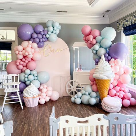 Sweet One First Birthday Balloon Garland, Sweet One First Birthday Balloon Arch, Ice Cream Party Balloons, Sweet One Backdrop With Balloons, Two Sweet Balloon Garland, Sweet One Balloon Arch, Ice Cream Balloon Garland, Ice Cream Balloon Arch, Sweet One Backdrop