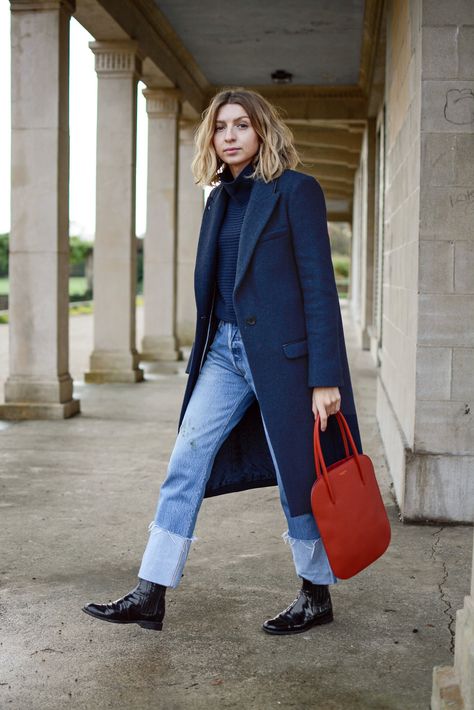 Autumn Outfits, Brittany Bathgate, Navy Coat, Winter Mode, Coat Outfit, Blue Coat, Cold Weather Fashion, Vanessa Bruno, Style Crush