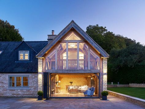 Oak Framed Houses Uk, Stone Cottage Extension, Cottage Extension Ideas, Oak Extension, Barn Extension, Two Storey Extension, 2 Storey Extension Ideas, Timber Frame Extension, Oak Framed Extensions