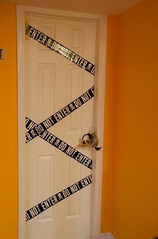 Escape Room: 9 Steps (with Pictures) Escape Room Diy, Escape Room Challenge, Escape Room For Kids, Halloween Puzzles, Escape Room Puzzles, Harry Potter Theme, Escape Game, Christian Christmas, Party Poster