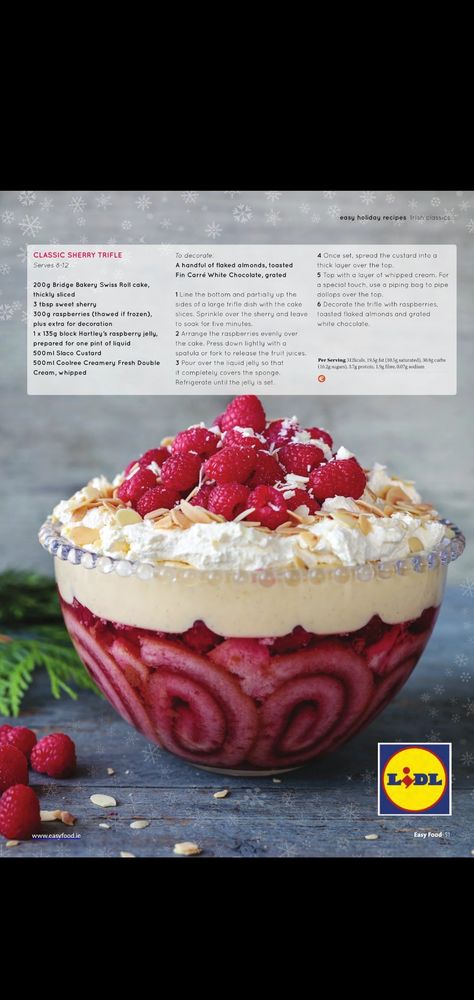 Sherry Trifle Recipes, Sherry Trifle, Christmas Trifle Recipes, Summer Desserts For A Crowd, Trifle Bowl Recipes, Trifle Dessert Recipes, Trifle Recipes, Christmas Trifle, Trifle Dish