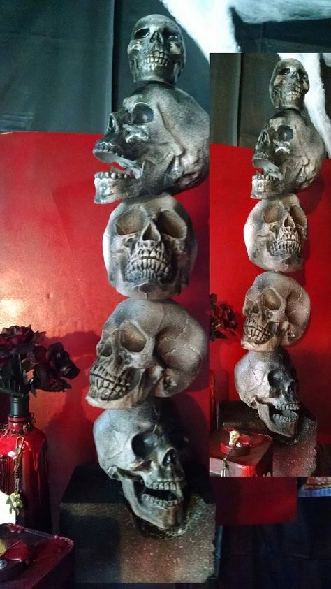 My $store Skull Totem Pole, Cool Halloween Decoration Pirate Room, Totem Pole, Fun Halloween Decor, Creature Feature, Black Art Pictures, Halloween Inspiration, Hallows Eve, Black Art, Art Pictures