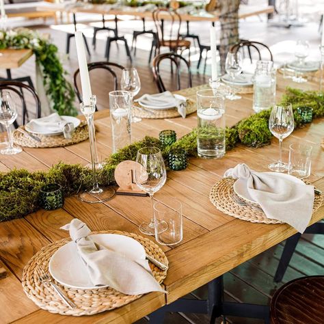 Fall Wedding Dinner, Positive Rocks, Words Encouragement, Rustic Placemats, Words Positive, Garden Rocks, Rustic Wooden Table, Paper Placemats, Floral Greenery