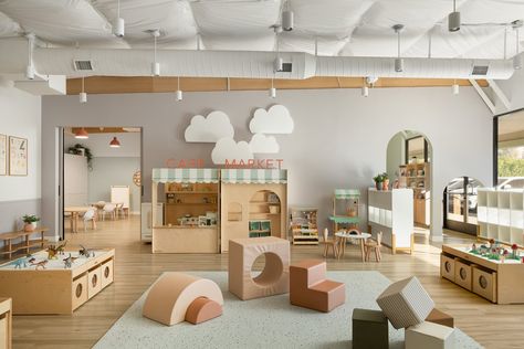 Leo & Luca Rocking Bed, Indoor Playground Design, Childcare Rooms, Play Cafe, Indoor Playroom, Kids Play Spaces, Daycare Design, Baby Playroom, Kids Cafe