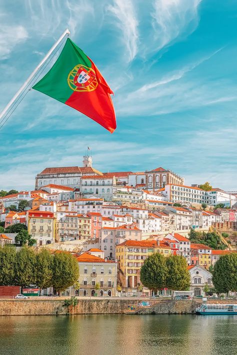 Portugal Destinations, Best Beaches In Portugal, Portugal Euro, Portugal Cities, Cristiano Jr, Portugal Flag, Portugal Vacation, Mountain Landscape Photography, Lisbon Travel