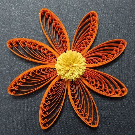 Quilling Flowers Patterns, Vortex Quilling, Quilling Templates Free Printable, Free Quilling Patterns Printables, Quilling Patterns Tutorials, Free Quilling Patterns, Quilling Flowers Tutorial, Flowers Quilling, Quilling Instructions