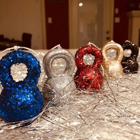 Crossfit Christmas, Christmas Workout, Gym Decor, Xmas Party, Christmas Love, Ornaments Diy, Kettlebell, Diy Christmas Ornaments, Popsugar