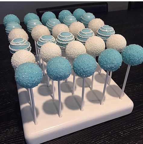 Blue And White Sweet Table, Mama Mia Cake Pops, Hanukkah Cake Pops, Blue Cake Pops Birthday, Blue Cake Pop Ideas, Light Blue Cake Pops, Dusty Blue Cake Pops, Boy Baby Shower Cake Pops, Baby Shower Cake Pops For Boys