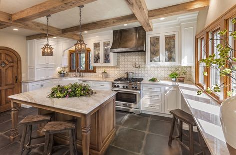 Whitefish Bay Tudor Kitchen - Traditional - Kitchen - Milwaukee - by Angela Westmore, LLC. | Houzz Tudor Style Kitchen, English House Design, Tudor Kitchen, Grey Kitchen Designs, Nordic Home Decor, Tudor Style Homes, Tudor Style, Milwaukee Wisconsin, Grey Kitchens