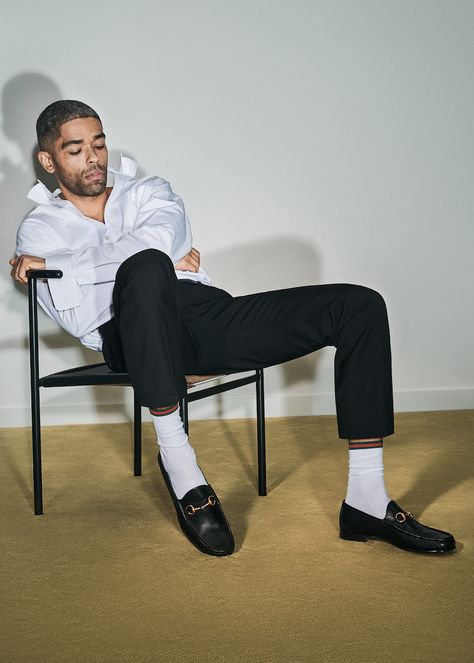 Discover Gucci's iconic Horsebit Loafer; explore the House's iconic loafer originally released in 1953, with Kingsley Ben-Adir marking the celebration. Gucci Horsebit Loafer, Its A Mans World, Gucci Horsebit, Bob Marley, Old Money, The Original, Loafers, Adidas, Gucci