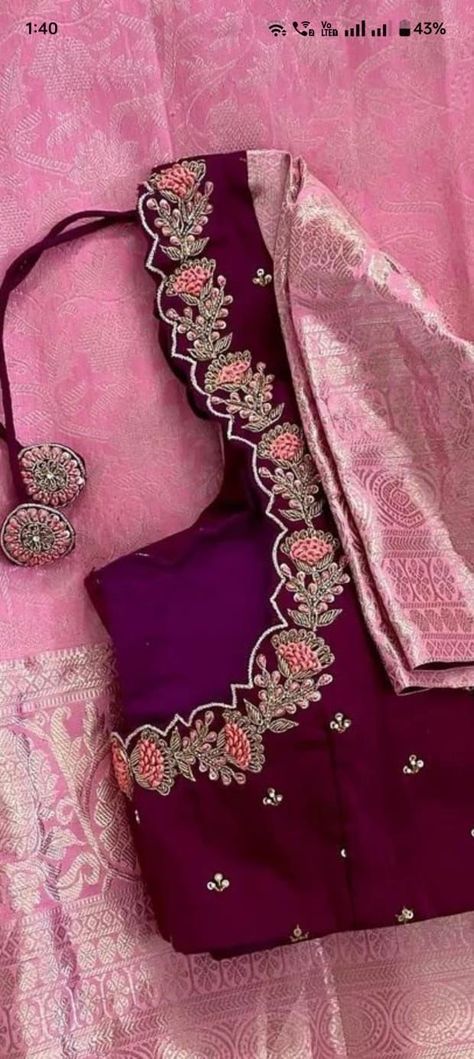 Saree Blouse Thread Work Designs, Blouse Back Neck Handwork Designs, Knot Work Maggam Blouses, Muggum Work Blouse Designs Bridal Simple, Trendy Aari Blouse Designs, Latest Blouse Maggam Work Designs, Blouse Hand Models Latest, Simple And Unique Aari Blouse Design, Thread Work For Blouse