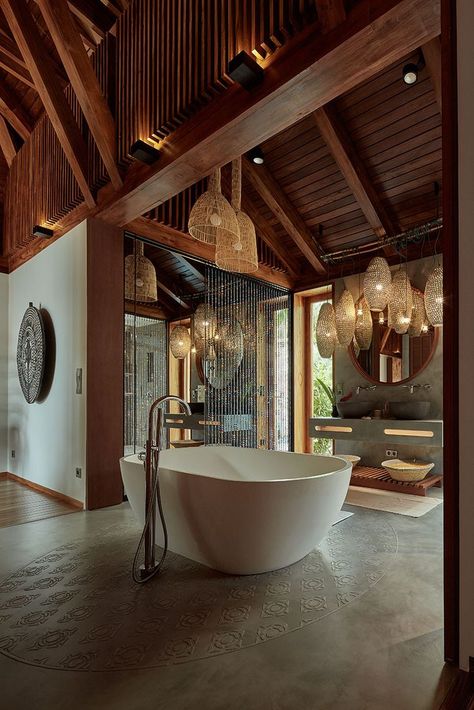 Bathroom Resort Design, Resort Bathroom Ideas, Tropical Villa Bedroom, Zanzibar Villa, Resort Room Design, Resort Bathroom Design, Room With Bathtub, Bedroom With Bathtub, Luxury Resort Interior