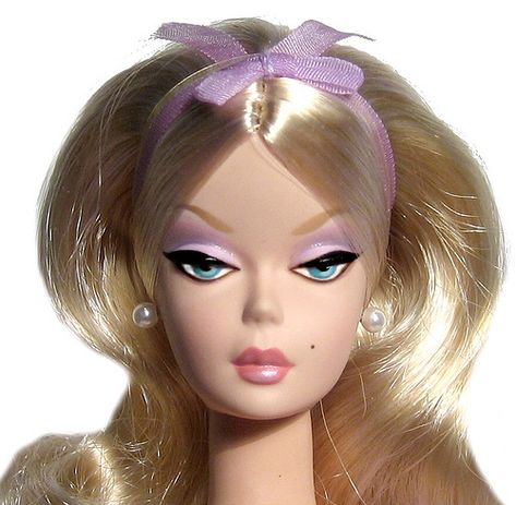 Dolls Aesthetic, Pink Pinterest, Barbie Makeup, Pink Aura, Aesthetic Coquette, Vintage Barbie Dolls, Croquettes, Aesthetic Aesthetic, Pretty Dolls