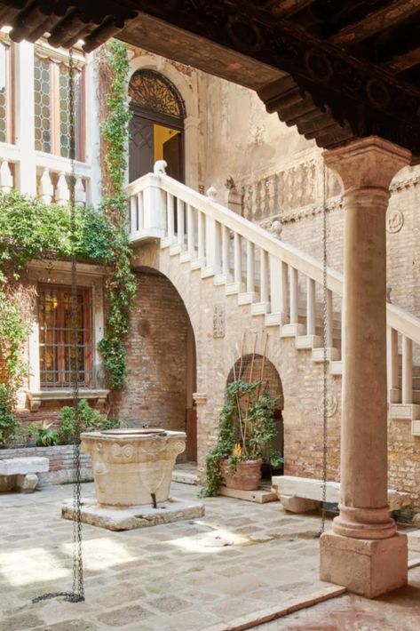 This restored piano nobile on the Campiello San Tomà canal in Venice has grand proportions. The Venice property is accessed via a private bridge and courtyard with an original Istria staircase, stone well, and antique wall frescoes. Inside, the Italian property has 5-metre-high ceilings, terrazzo, and parquet flooring throughout. 

Via Sotheby’s Realty Venice

#property #venice #italy #architecture #design Clubhouse Design, Homes In Italy, Italy House, Italy Architecture, Prefab Cabins, Italian House, Italian Interior, Italian Architecture, Casas Coloniales